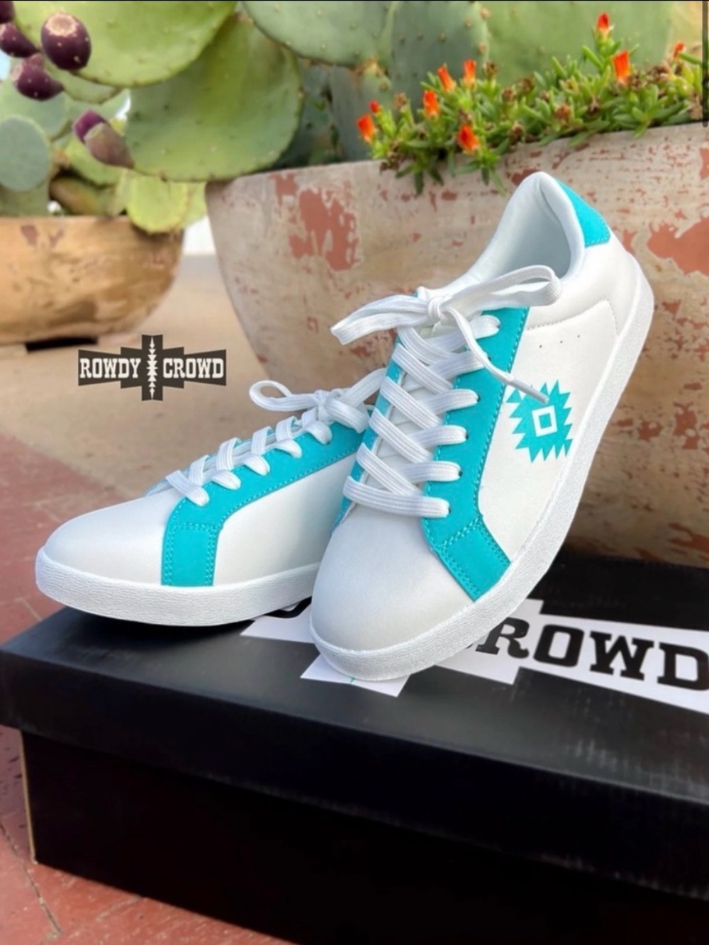 Rowdy Crowd women's  Aztec Sky Sneakers